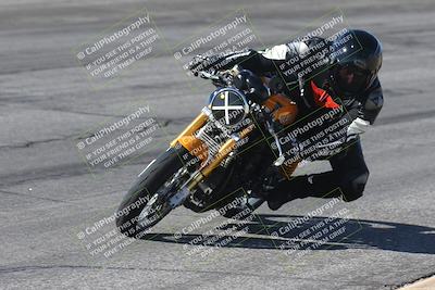 media/Oct-13-2025-Moto Forza (Mon) [[a66d839500]]/3-B Group/Session 2 (Bowl)/